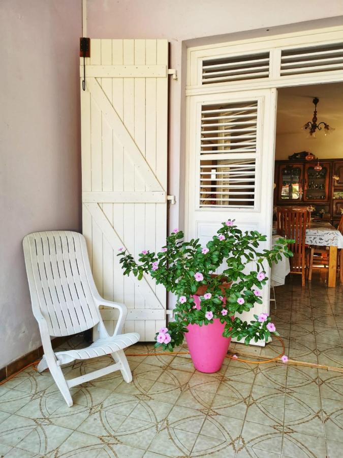 Vue Sur Mer A La Villa Parme Le Robert Εξωτερικό φωτογραφία
